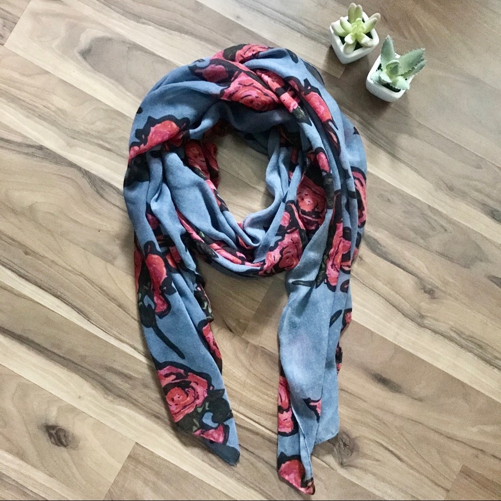 Floral Lightweight Scarf
